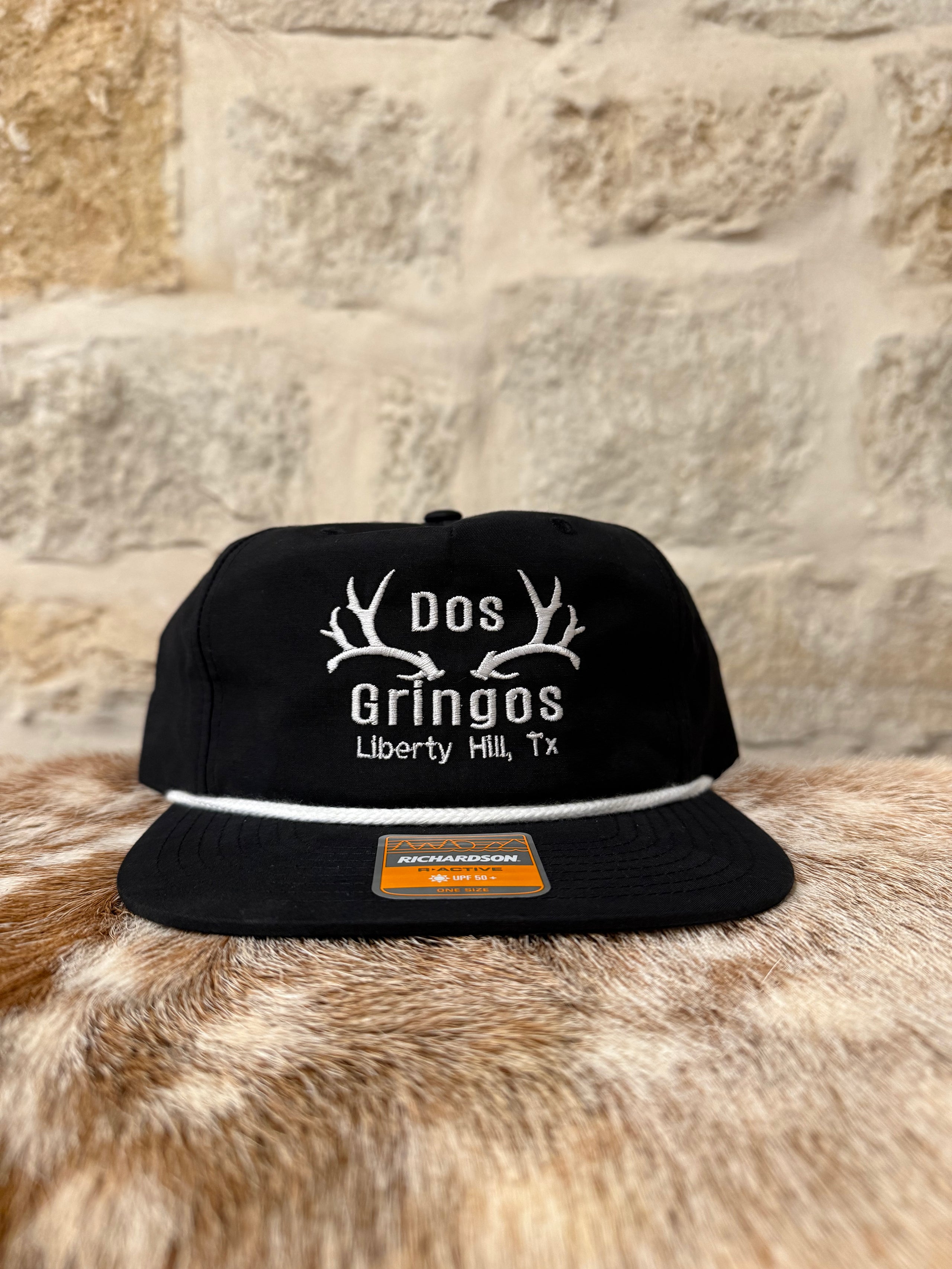 Muley Black/White
